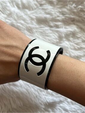 Chanel White Enamel Cuff Bracelet with Black CC Logo